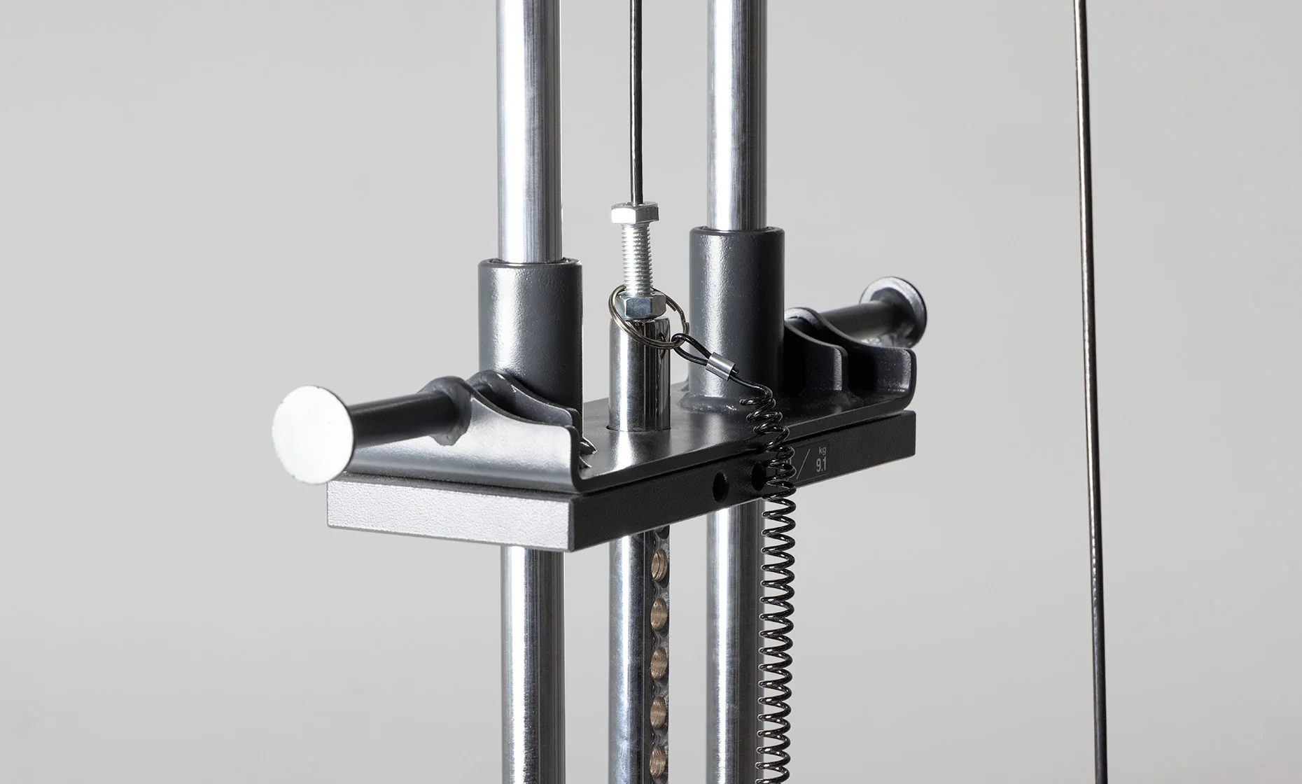 Selectorized Lat Pulldown & Low Row (4000/5000 Series) - Image 5